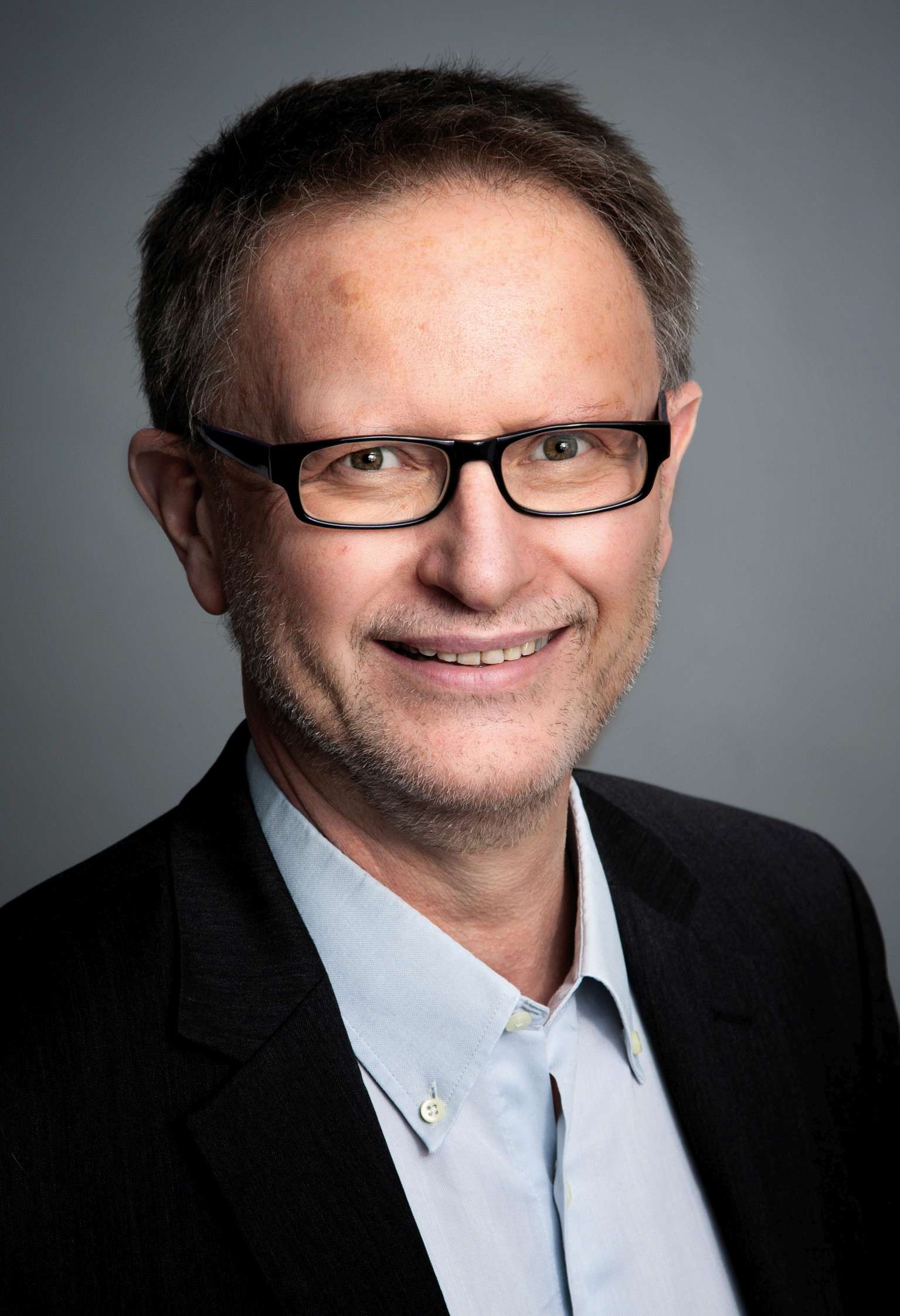 Ein Porträtfoto von Günter Klug