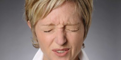 Stress und Kopfschmerzen.