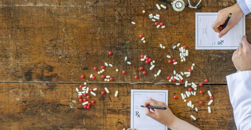 Draufsicht der Apotheker in der Sitzung