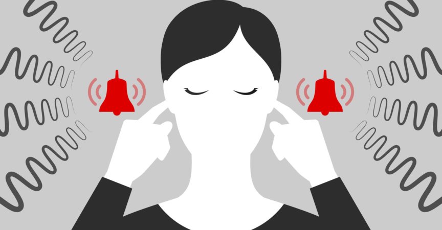 Frau verstopft ihre Ohren mit Fingern, wenn sie an Tinnitus leidet