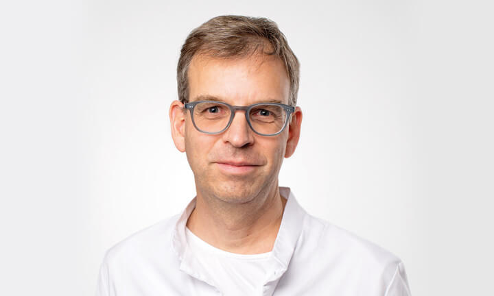 Portraitfoto Dr. Matthias Paul
