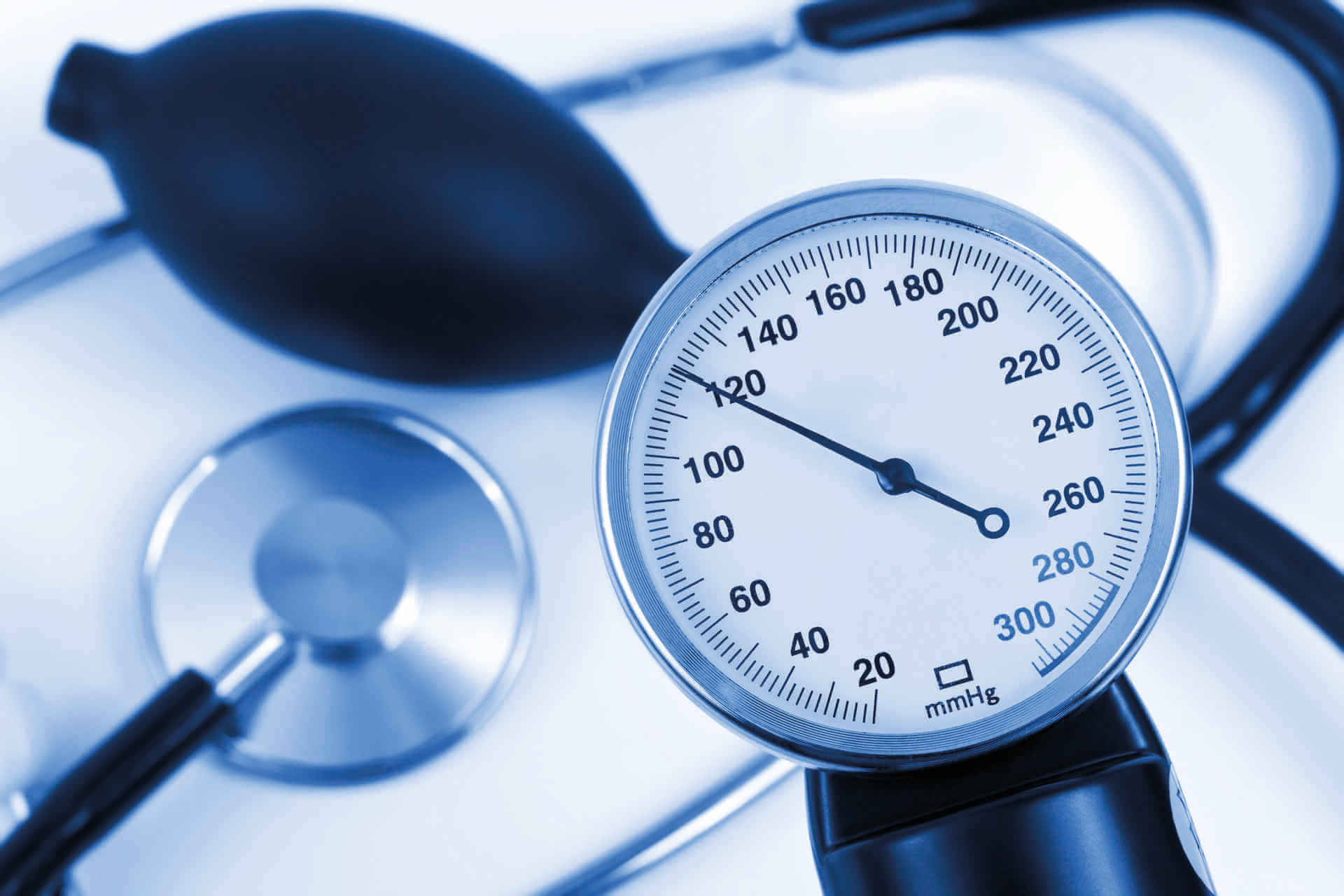 Reconnaître et traiter l’hypertension aux urgences
