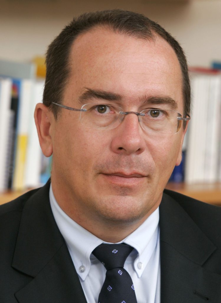 Dr. Harald Mayer