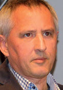 FOTO: RÜDIGER HÖFLECHNER Dr. Jochen Schuler Facharzt für Innere Medizin, Salzburg